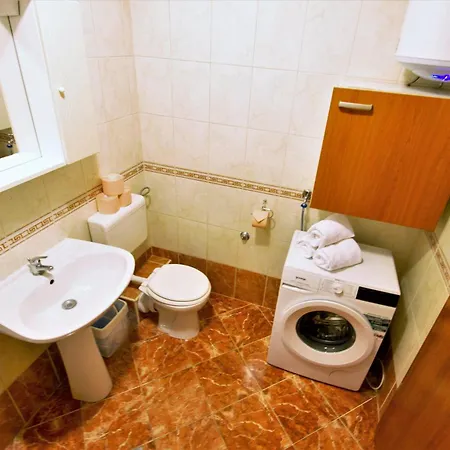 Апартаменты Znjan Sea View 2&2 Guest